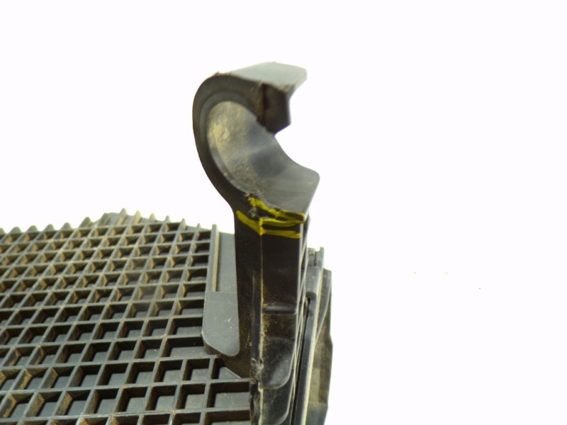 Recambio de filtro aire para renault captur 0.9 tce referencia OEM IAM 165001258R  