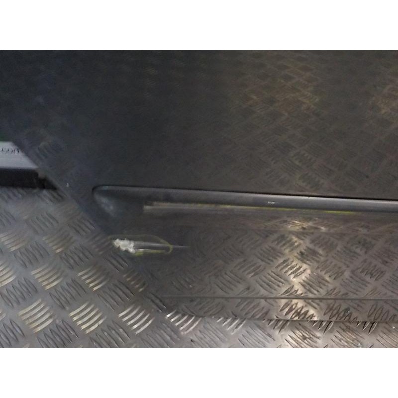 Recambio de puerta trasera derecha para audi a4 avant (8e) 3.0 v6 24v tdi referencia OEM IAM 8E0833052J  