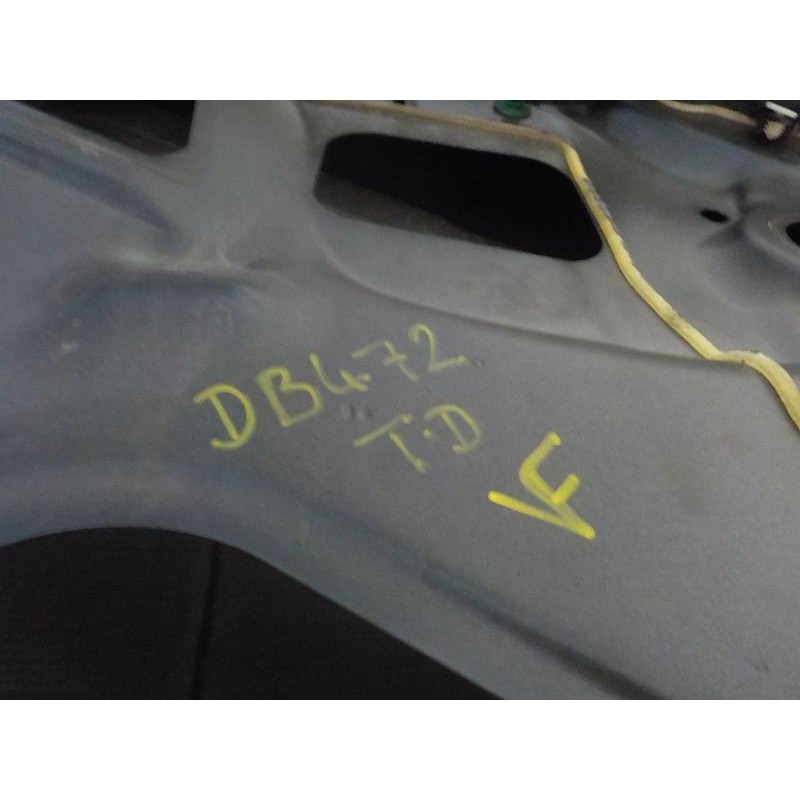 Recambio de puerta trasera derecha para audi a4 avant (8e) 3.0 v6 24v tdi referencia OEM IAM 8E0833052J  