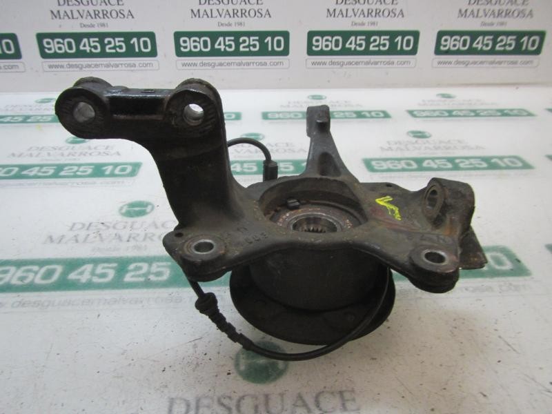 Recambio de mangueta delantera derecha para renault megane iii coupe 1.5 dci diesel fap referencia OEM IAM   