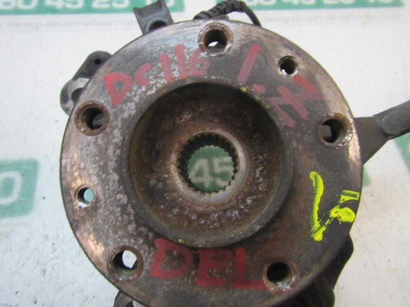 Recambio de mangueta delantera izquierda para renault megane iii coupe 1.5 dci diesel fap referencia OEM IAM   