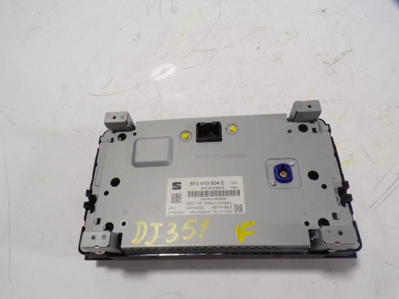 Recambio de pantalla multifuncion para seat leon (5f1) 1.6 tdi referencia OEM IAM 5F0919604EBBO 5F0919604E 