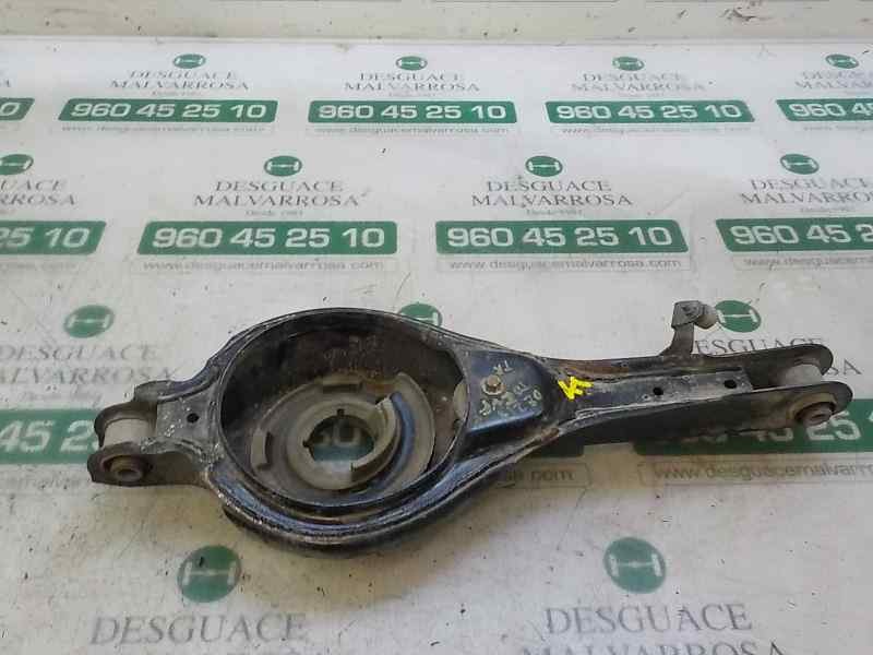 Recambio de brazo suspension inferior trasero derecho para ford kuga (cbs) titanium referencia OEM IAM 2271246  