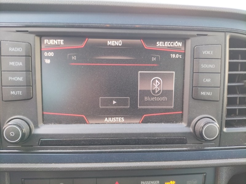 Recambio de pantalla multifuncion para seat leon (5f1) 1.6 tdi referencia OEM IAM 5F0919604EBBO 5F0919604E 