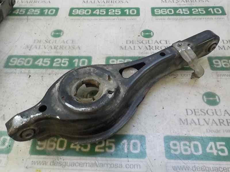 Recambio de brazo suspension inferior trasero derecho para ford kuga (cbs) titanium referencia OEM IAM 2271246  