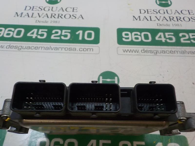 Recambio de centralita motor uce para renault clio iii 1.5 dci diesel cat referencia OEM IAM   