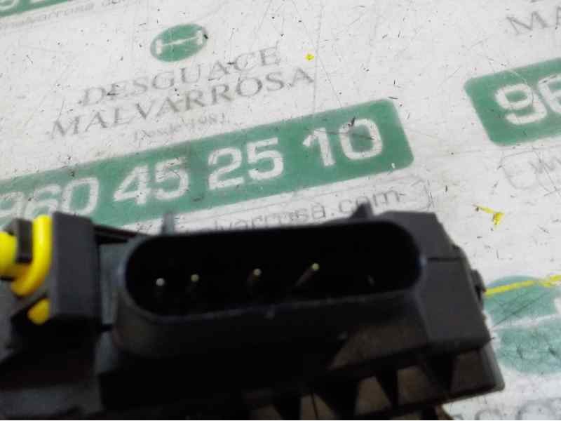 Recambio de cerradura puerta trasera derecha para ford kuga (cbs) titanium referencia OEM IAM 2099457  