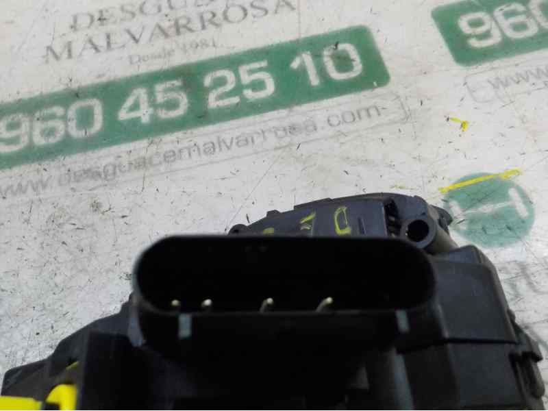 Recambio de cerradura puerta trasera izquierda para ford kuga (cbs) titanium referencia OEM IAM 2099461  