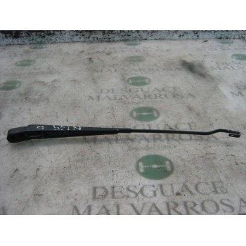 BRAZO LIMPIA DELANTERO DERECHO 