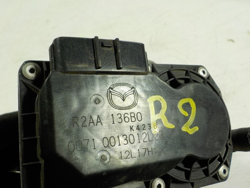 Recambio de caja mariposa para mazda cx-7 (er) active referencia OEM IAM  R2AA136B0 