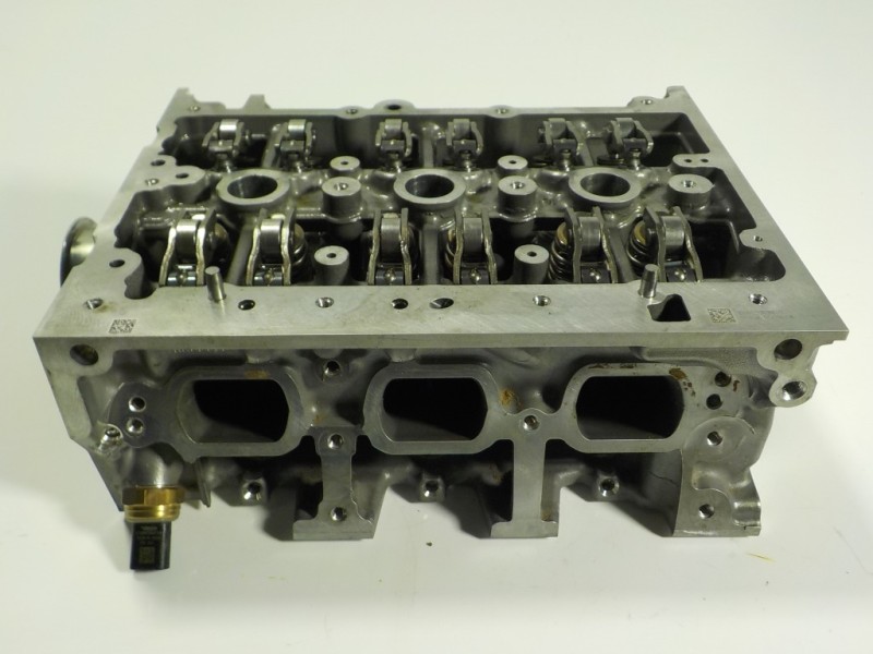 Recambio de culata para seat ibiza (kj1) fr referencia OEM IAM 05C103063A 05C103404C 