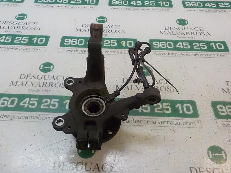 Recambio de mangueta delantera derecha para renault clio iii 1.5 dci diesel cat referencia OEM IAM   