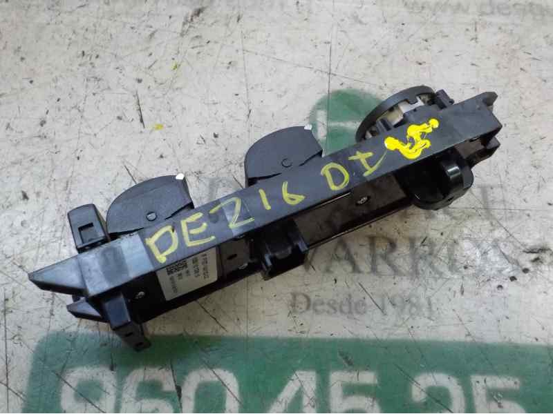 Recambio de mando elevalunas delantero izquierdo para ford kuga (cbs) titanium referencia OEM IAM 2033142 F1ET14A132CC 