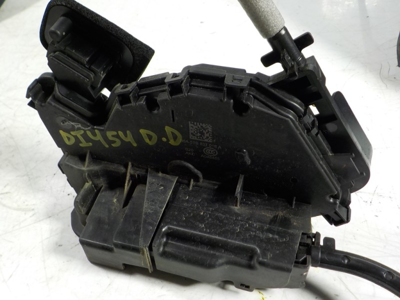 Recambio de cerradura puerta delantera derecha para seat ibiza (kj1) 1.6 tdi referencia OEM IAM 5TB837016A 5TB837016A 