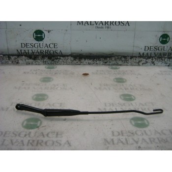 BRAZO LIMPIA DELANTERO DERECHO 