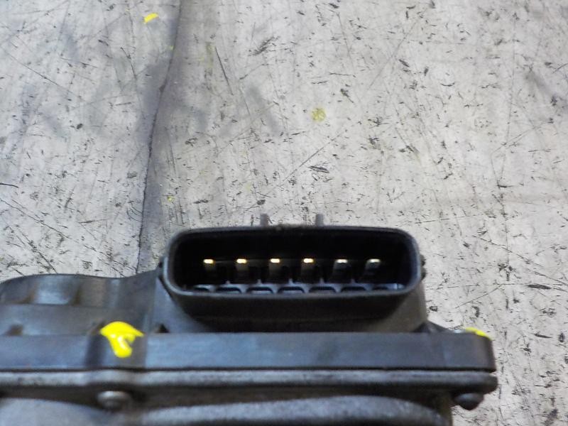 Recambio de caja mariposa para toyota yaris 1.4 turbodiesel cat referencia OEM IAM 261000N030 148002Q25 