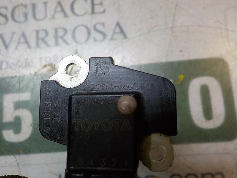 Recambio de caudalimetro para toyota yaris 1.4 turbodiesel cat referencia OEM IAM 2220426010 22204260 