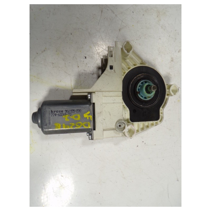 Recambio de motor elevalunas delantero izquierdo para skoda suberb (3t4) 2.0 tdi dpf referencia OEM IAM 8K0959801A 8K0959801A 