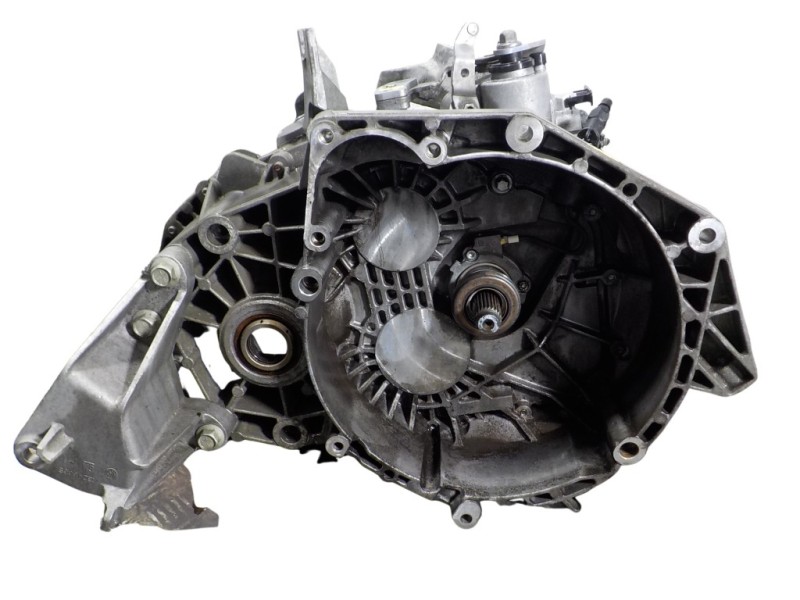 Recambio de caja cambios para opel zafira tourer 2.0 cdti cat referencia OEM IAM 55582867 F40 