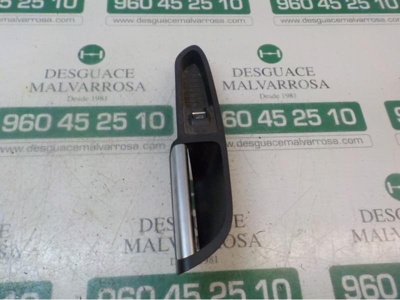 Recambio de mando elevalunas delantero derecho para ford kuga (cbs) 2.0 tdci cat referencia OEM IAM 1850432  