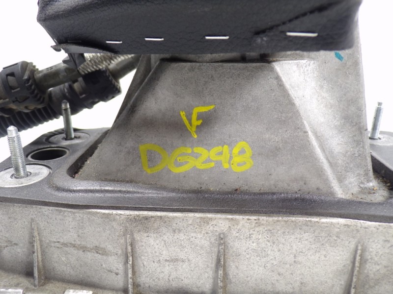 Recambio de palanca cambio para skoda suberb (3t4) 2.0 tdi dpf referencia OEM IAM 1K0711050A 3T0711049E 