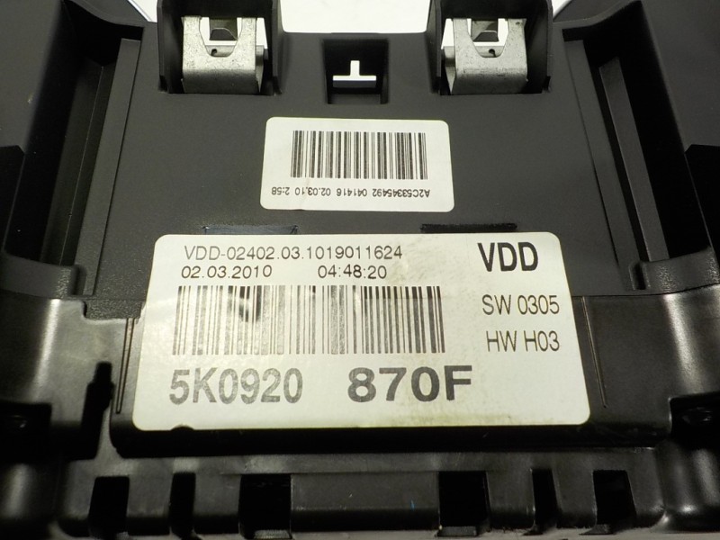 Recambio de cuadro instrumentos para volkswagen golf vi (5k1) 1.4 16v tsi referencia OEM IAM 5K0920870F 5K0920870F 