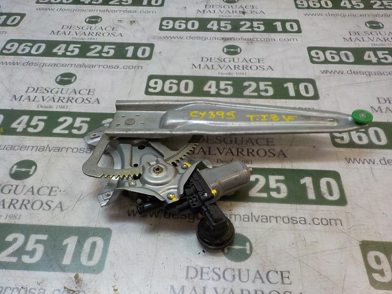 Recambio de elevalunas trasero izquierdo para toyota yaris 1.4 turbodiesel cat referencia OEM IAM 698400D220  