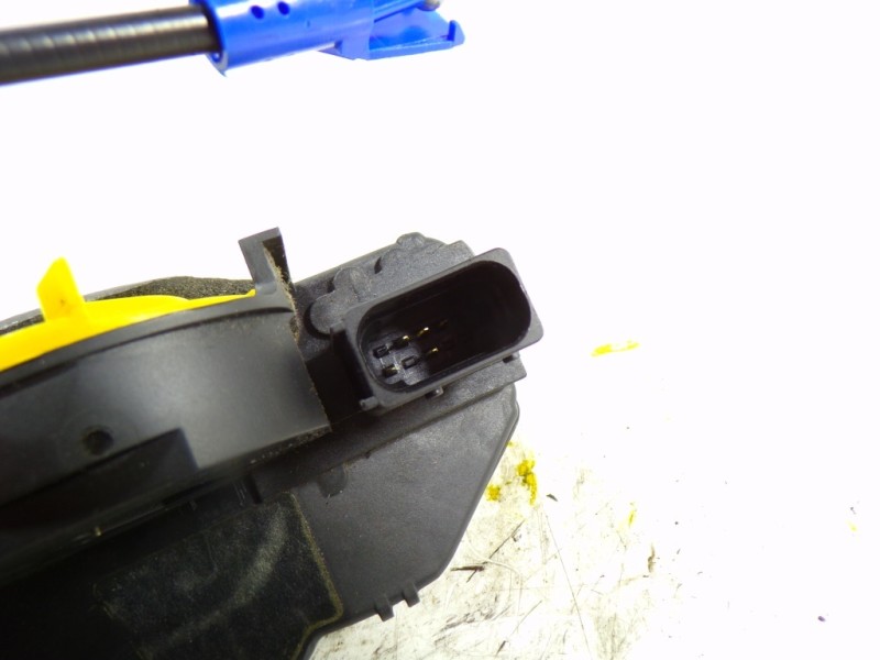 Recambio de cerradura puerta delantera izquierda para opel zafira tourer 2.0 cdti cat referencia OEM IAM 13579522  