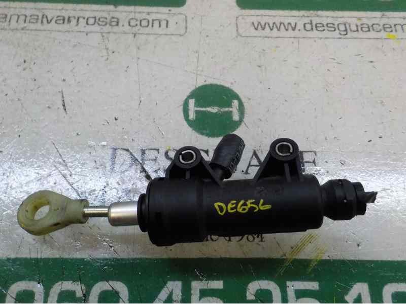 Recambio de bomba embrague para bmw serie 3 touring (f31) 2.0 turbodiesel referencia OEM IAM 21526773670  