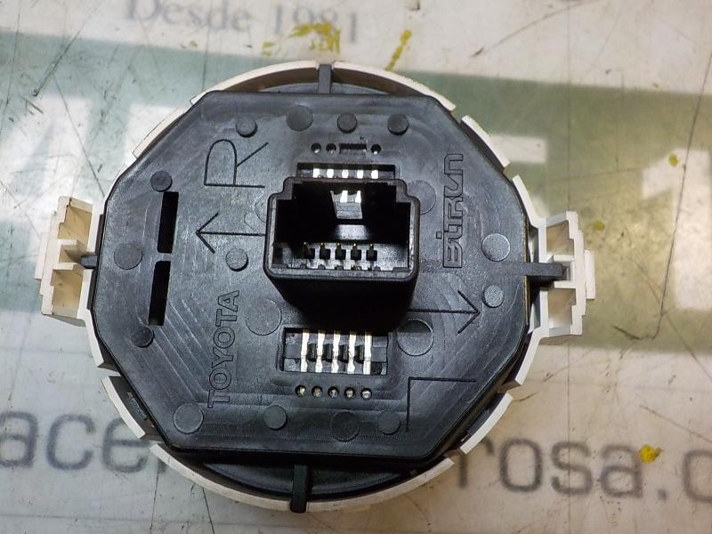 Recambio de warning para toyota yaris 1.4 turbodiesel cat referencia OEM IAM 839500D050  