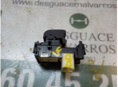 Recambio de mando elevalunas delantero derecho para toyota yaris 1.4 turbodiesel cat referencia OEM IAM 848100D030   2