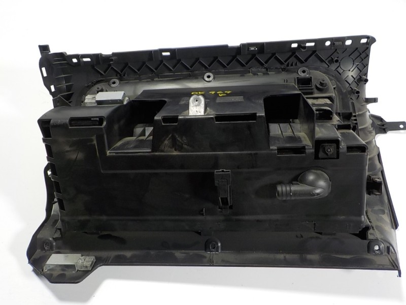 Recambio de guantera para volkswagen golf vi (5k1) 1.4 16v tsi referencia OEM IAM 1K1857114AB82V 1K1857290E 1K1857101M82V