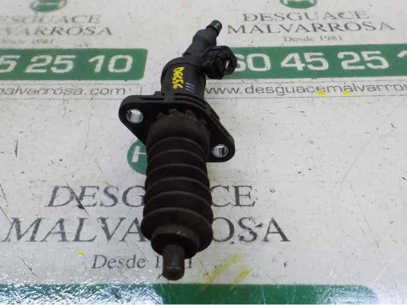 Recambio de bombin embrague para bmw serie 3 touring (f31) 2.0 turbodiesel referencia OEM IAM 21526795711  