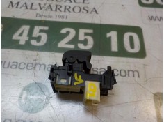 Recambio de mando elevalunas trasero derecho para toyota yaris 1.4 turbodiesel cat referencia OEM IAM 848100D030   2