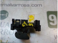 Recambio de mando elevalunas trasero izquierdo para toyota yaris 1.4 turbodiesel cat referencia OEM IAM 848100D030   2