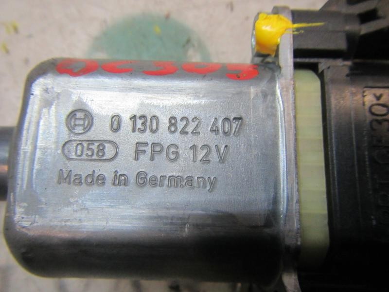 Recambio de motor elevalunas delantero derecho para ford fiesta (cb1) titanium referencia OEM IAM   