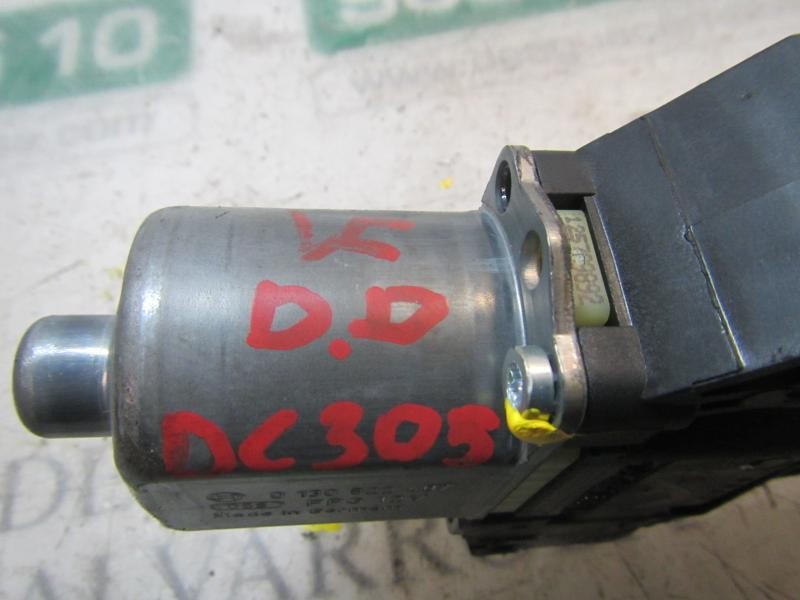 Recambio de motor elevalunas delantero derecho para ford fiesta (cb1) titanium referencia OEM IAM   