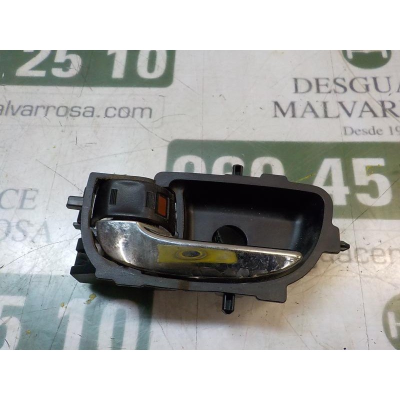 Recambio de maneta interior delantera izquierda para toyota yaris 1.4 turbodiesel cat referencia OEM IAM 692060D280C0  