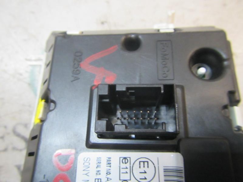 Recambio de pantalla multifuncion para ford fiesta (cb1) titanium referencia OEM IAM   