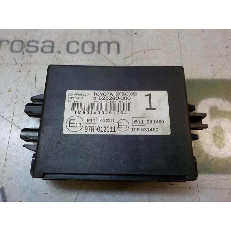 Recambio de modulo electronico para toyota yaris 1.4 turbodiesel cat referencia OEM IAM 897800D050 897800D050 