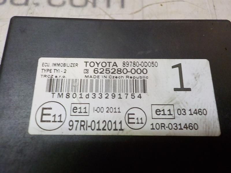Recambio de modulo electronico para toyota yaris 1.4 turbodiesel cat referencia OEM IAM 897800D050 897800D050 