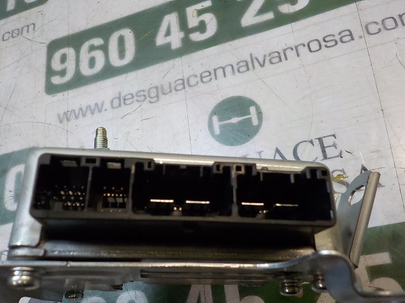 Recambio de modulo electronico para toyota yaris 1.4 turbodiesel cat referencia OEM IAM 896500D323 6900002666 