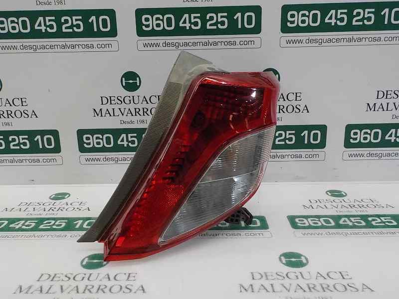 Recambio de piloto trasero derecho para toyota yaris 1.4 turbodiesel cat referencia OEM IAM 815510D370  