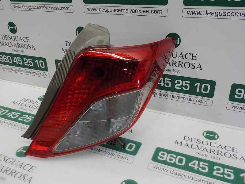 Recambio de piloto trasero derecho para toyota yaris 1.4 turbodiesel cat referencia OEM IAM 815510D370  