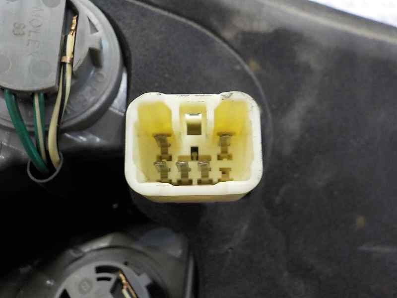 Recambio de piloto trasero derecho para toyota yaris 1.4 turbodiesel cat referencia OEM IAM 815510D370  