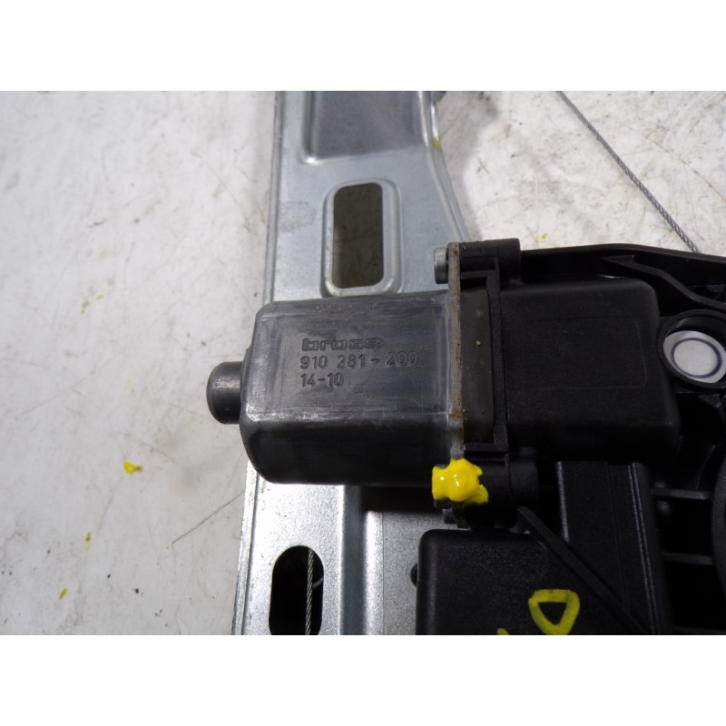 Recambio de elevalunas trasero izquierdo para opel zafira tourer 2.0 cdti cat referencia OEM IAM 13369289 13260141 927207103