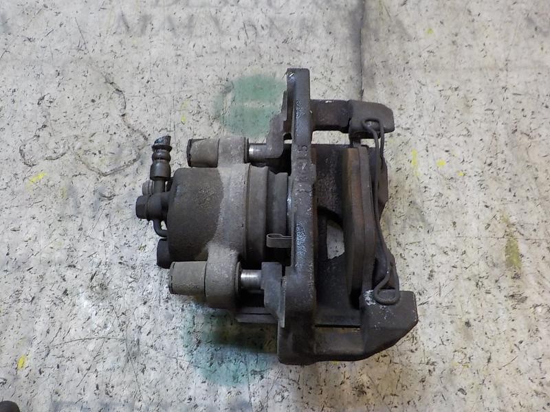 Recambio de pinza freno delantera derecha para toyota yaris 1.4 turbodiesel cat referencia OEM IAM 477300D070  