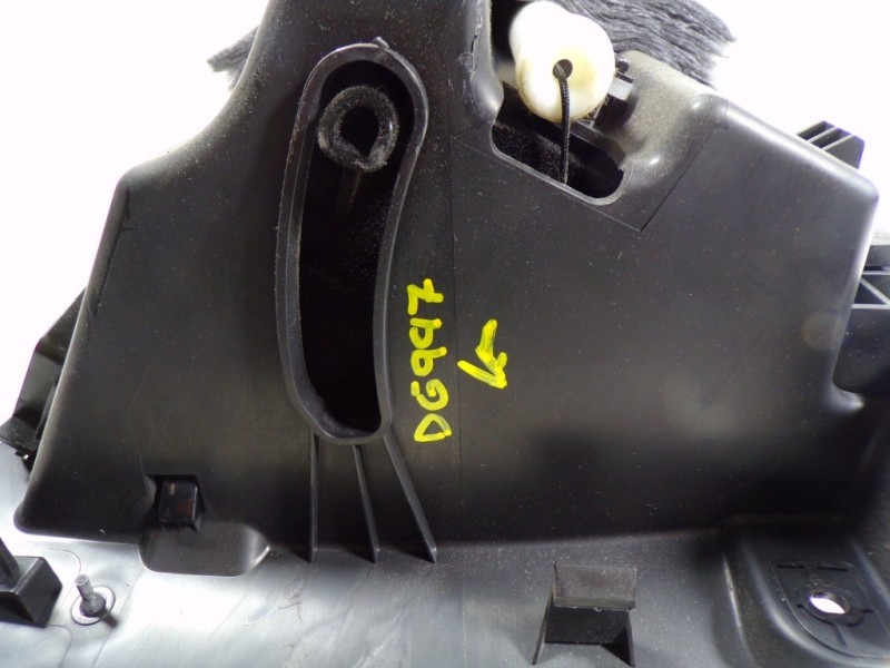 Recambio de guantera para opel zafira tourer 2.0 cdti cat referencia OEM IAM 20892627  