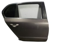 Recambio de puerta trasera derecha para skoda suberb (3t4) 2.0 tdi dpf referencia OEM IAM 3T5833056  