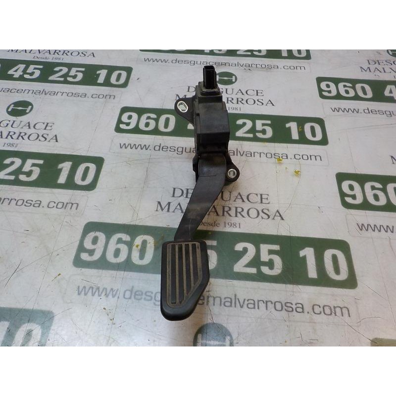 Recambio de potenciometro pedal para toyota yaris 1.4 turbodiesel cat referencia OEM IAM 781100D160 781100D160 